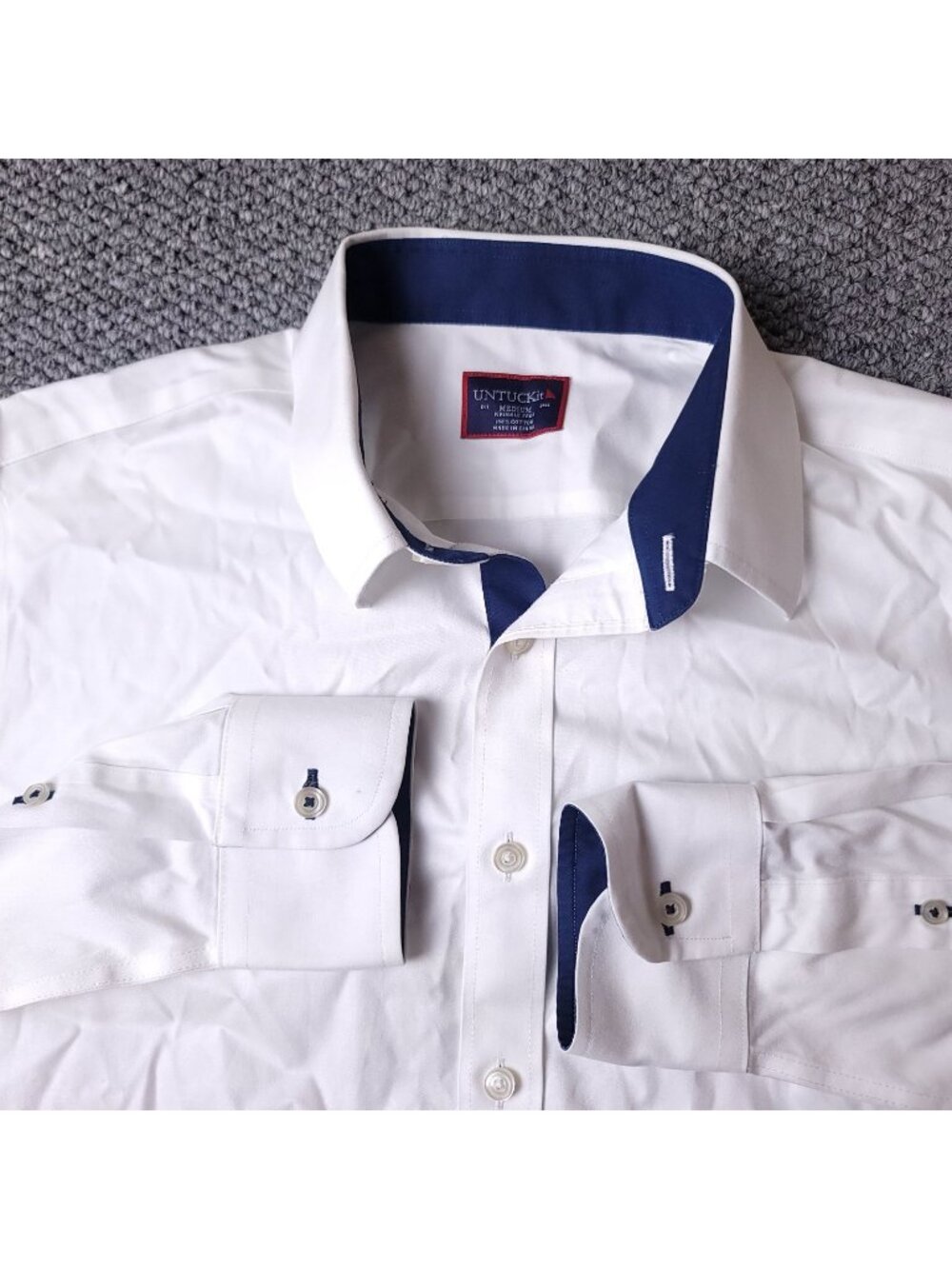 UNTUCKit Shirt Mens M Medium White Button Long Sleeve Cotton Blue Trim